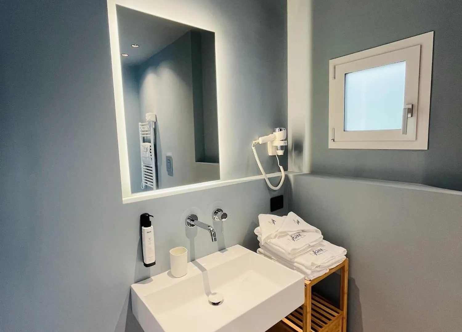Marina Boutique Rooms Carini 0*,
