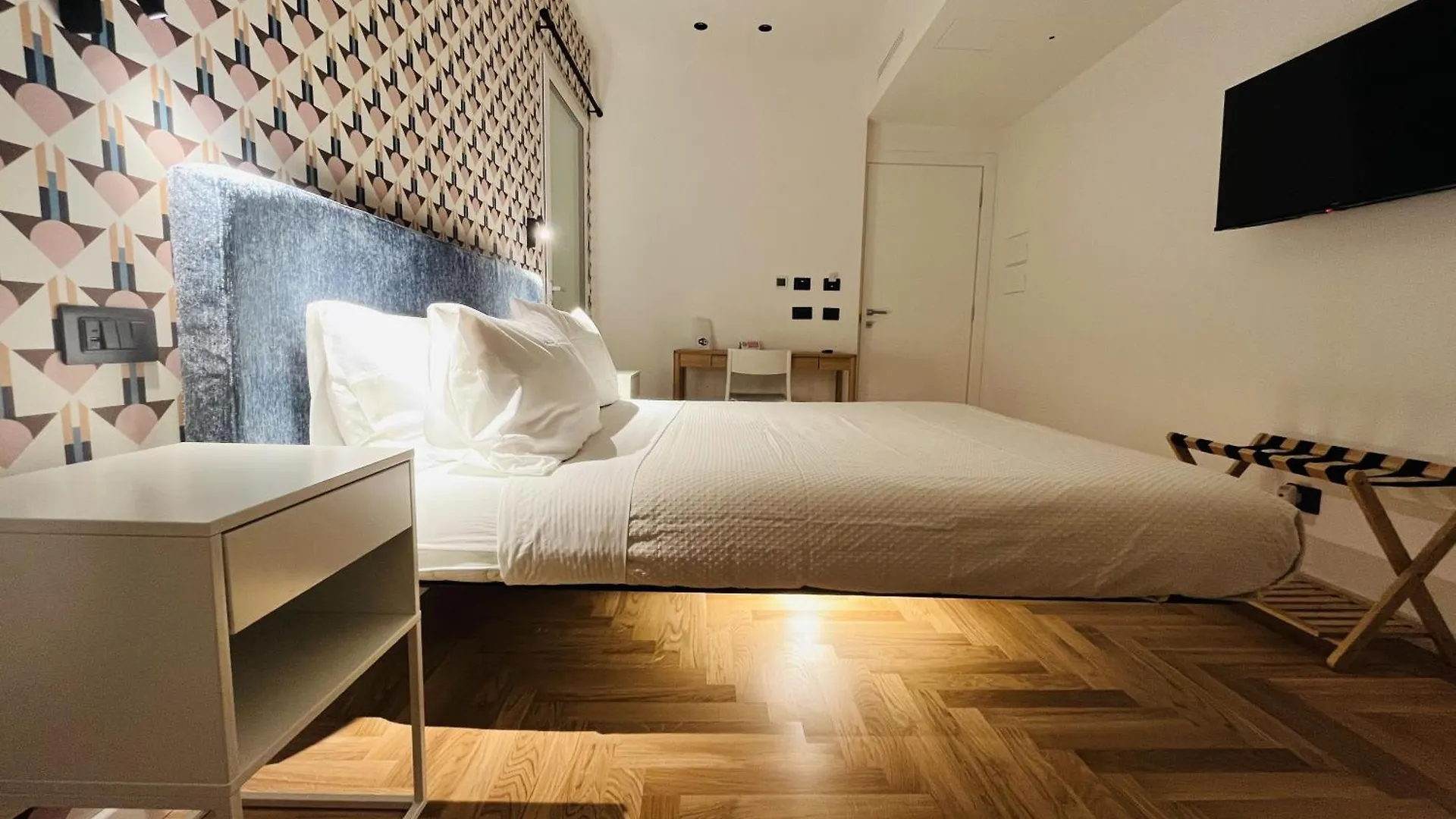 Marina Boutique Rooms Carini 0*,