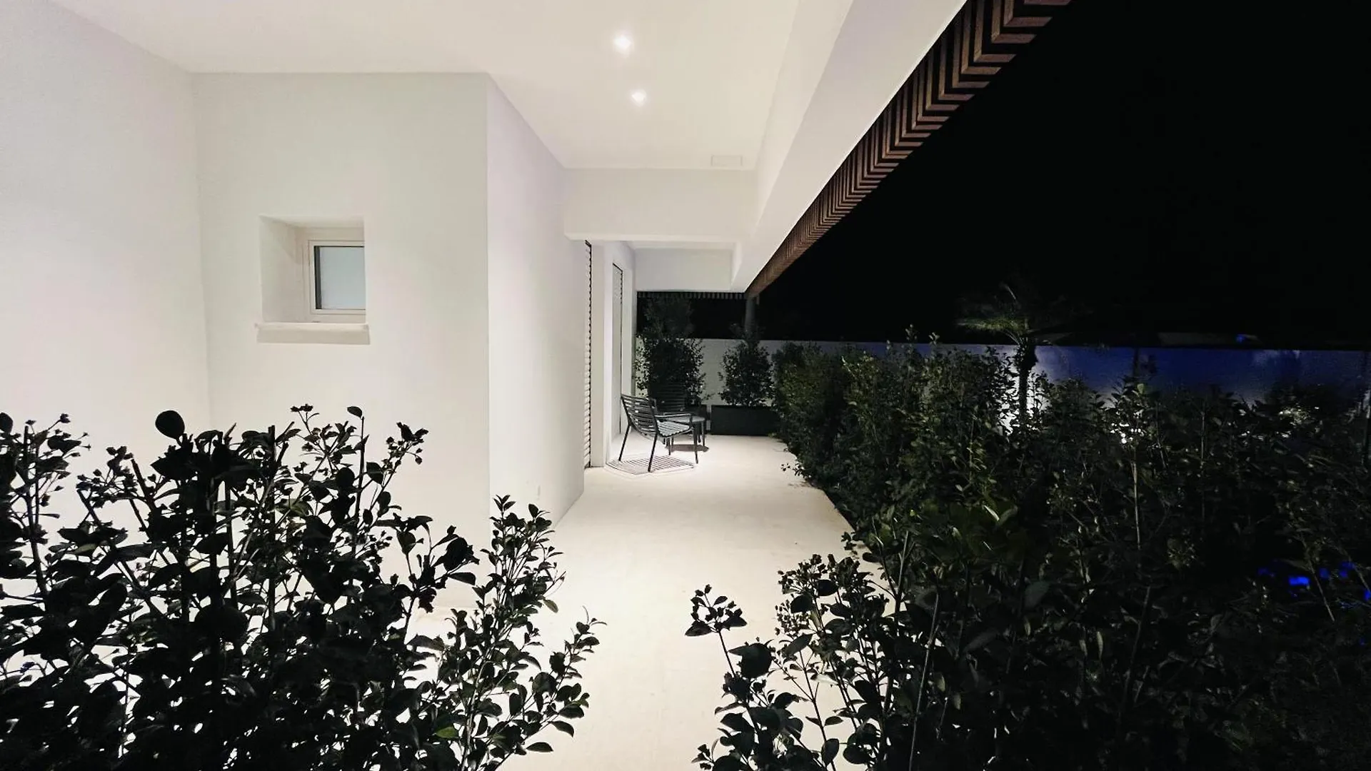 Marina Boutique Rooms Carini
